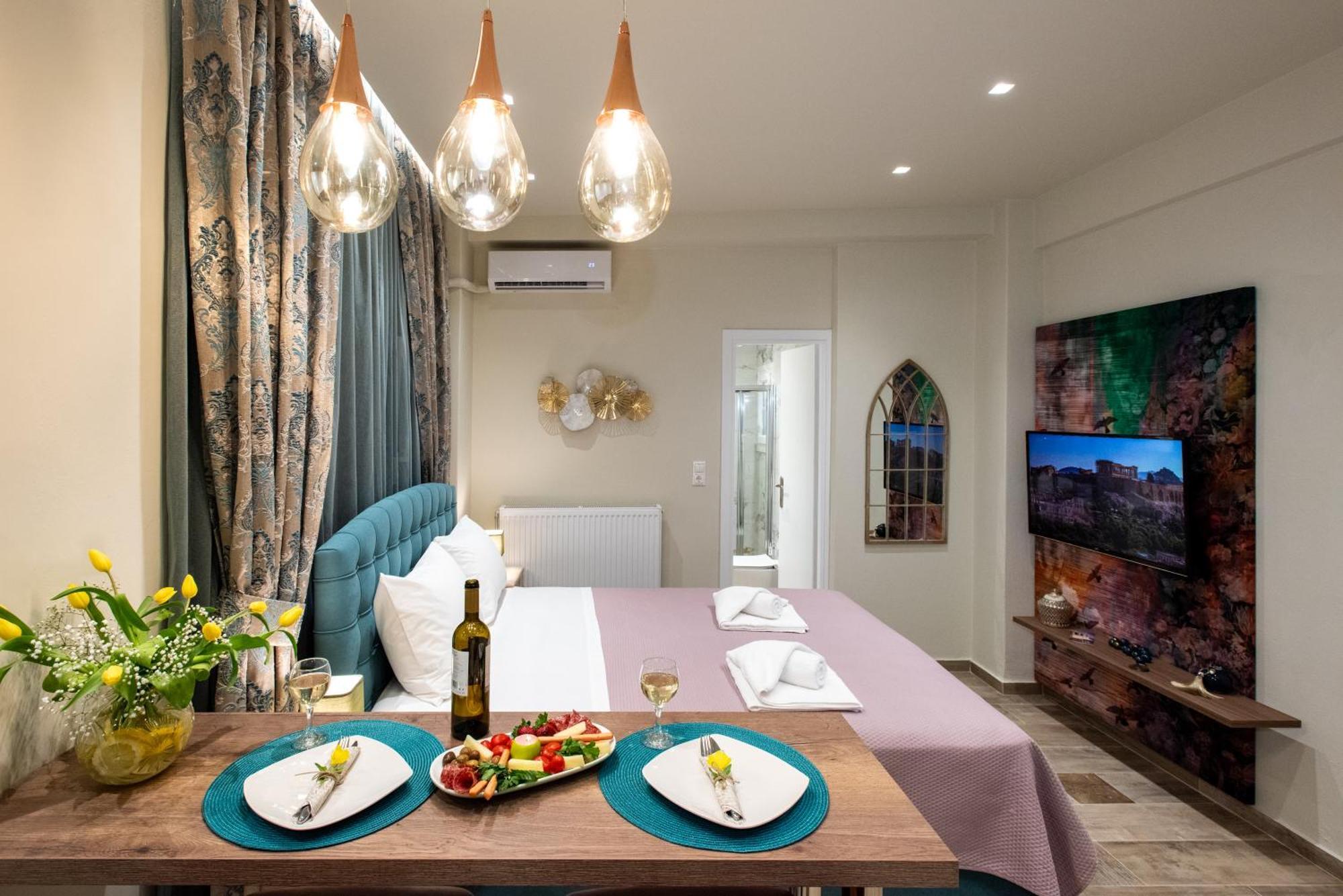 Blue Ark Romantic Studio Under Acropolis เอเธนส์ ภายนอก รูปภาพ
