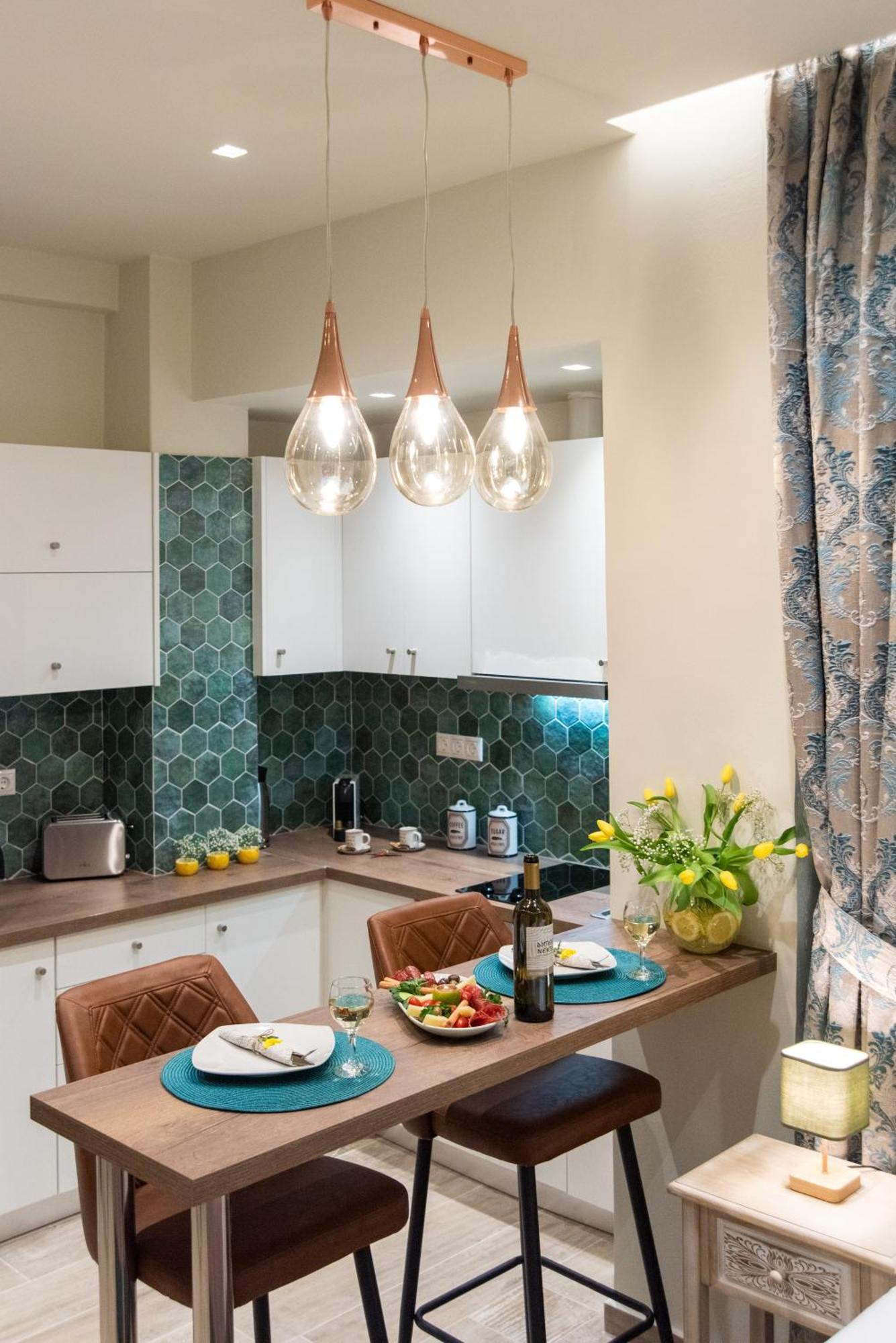 Blue Ark Romantic Studio Under Acropolis เอเธนส์ ภายนอก รูปภาพ